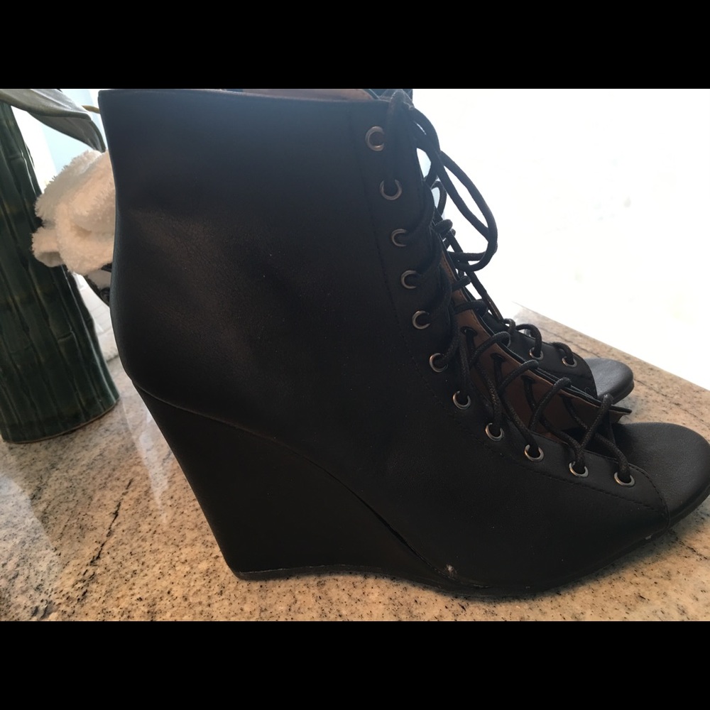 Pep toe booties